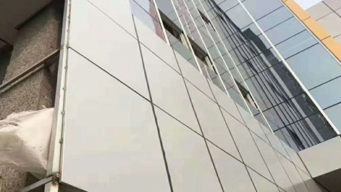 沈陽鋁單板加工：鋁單板的優(yōu)勢分析